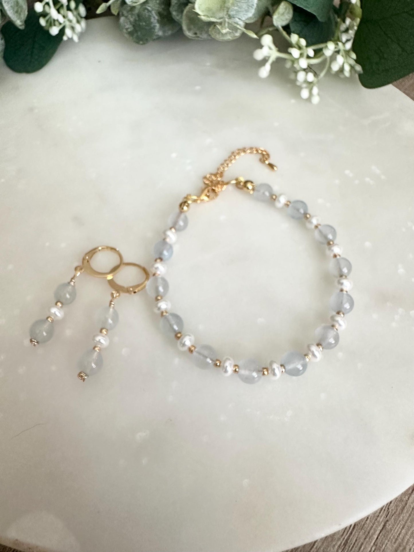 Pale Blue Seaglass and Pearls Beaded Bracelet -Gift-Wedding-Bridesmaid