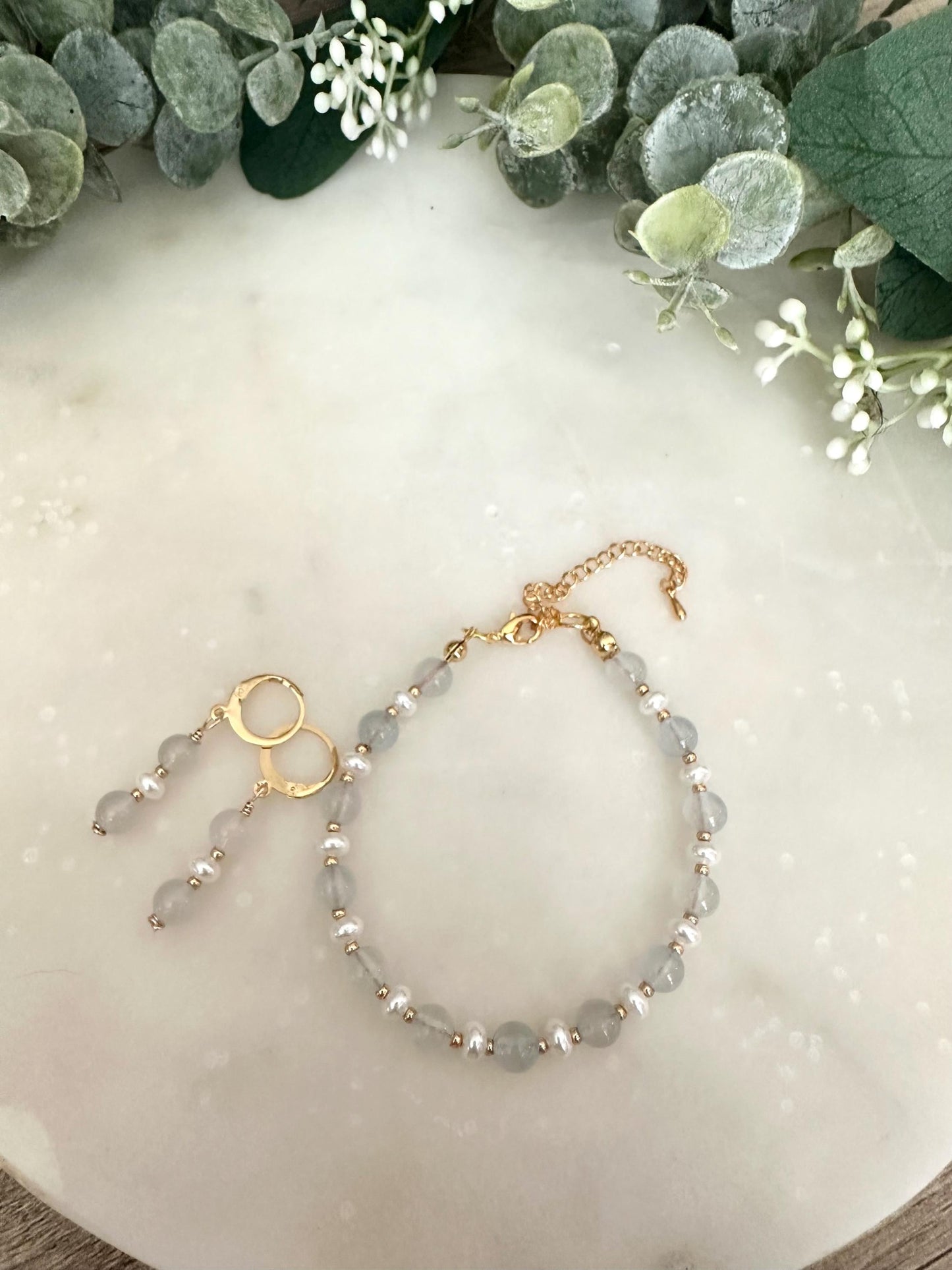 Pale Blue Seaglass and Pearls Beaded Bracelet -Gift-Wedding-Bridesmaid