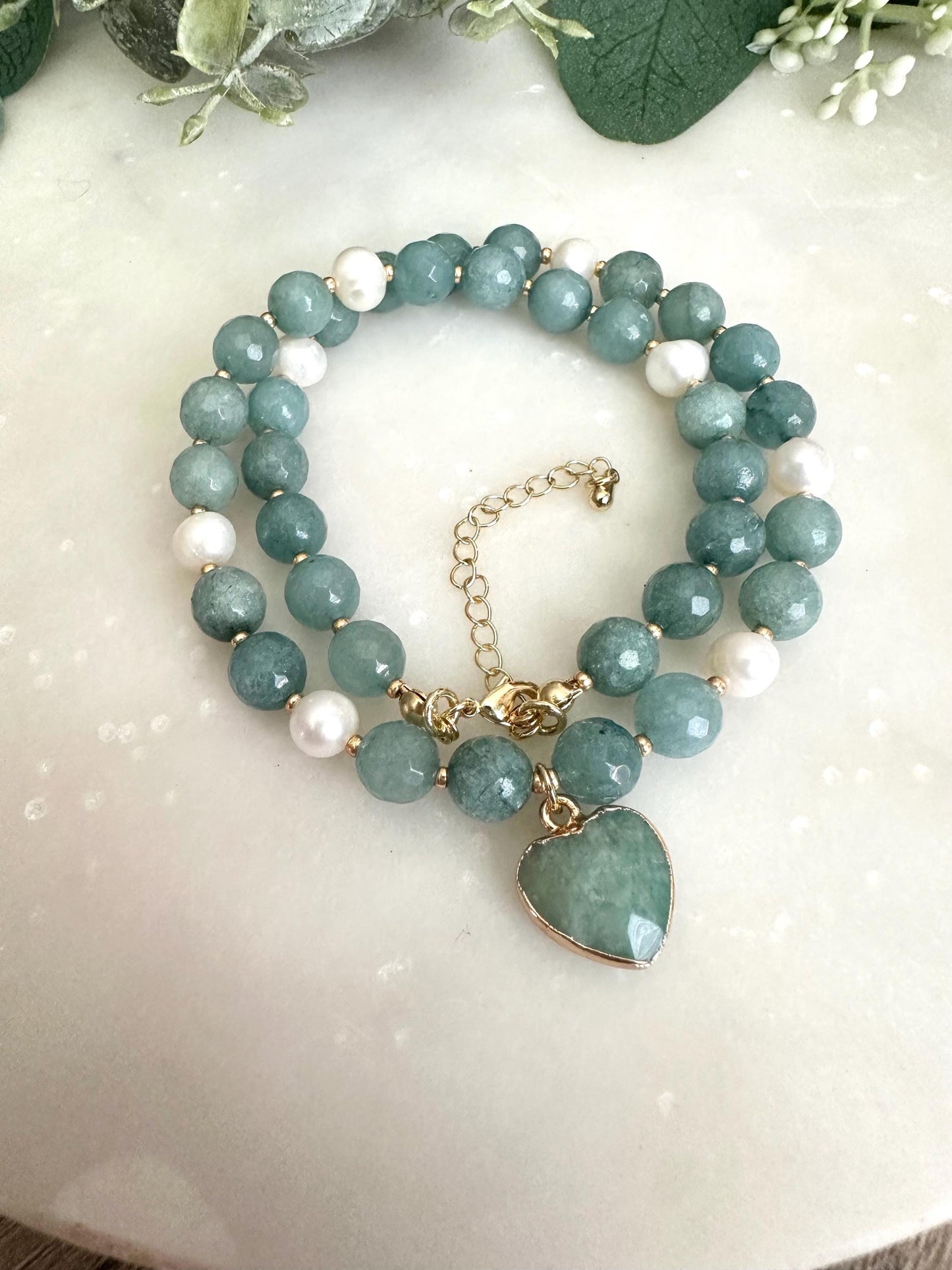 Sage Green jade, Freshwater pearls Beaded Heart Necklace -Gift-Wedding-Bridesmaid
