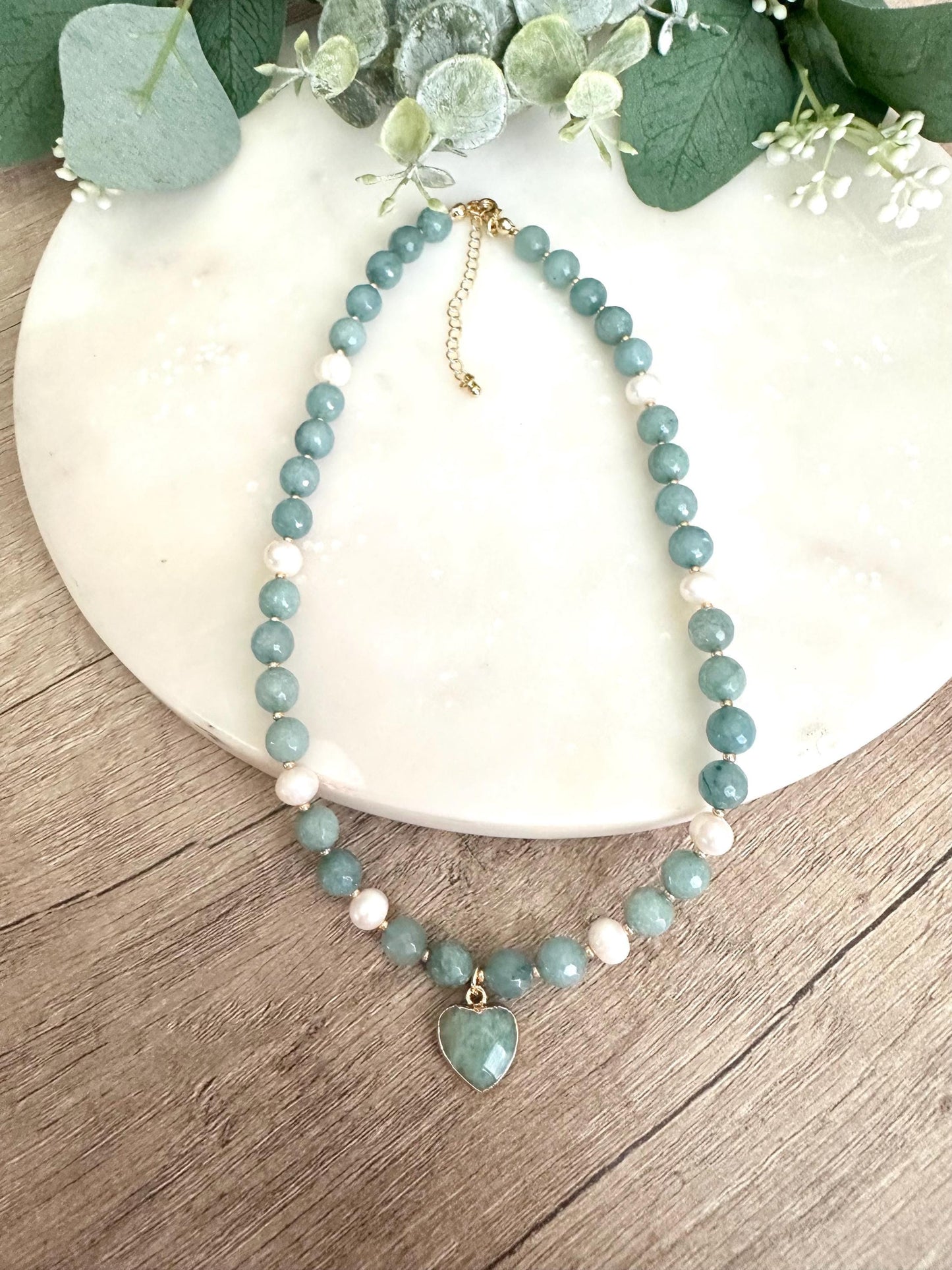 Sage Green jade, Freshwater pearls Beaded Heart Necklace -Gift-Wedding-Bridesmaid