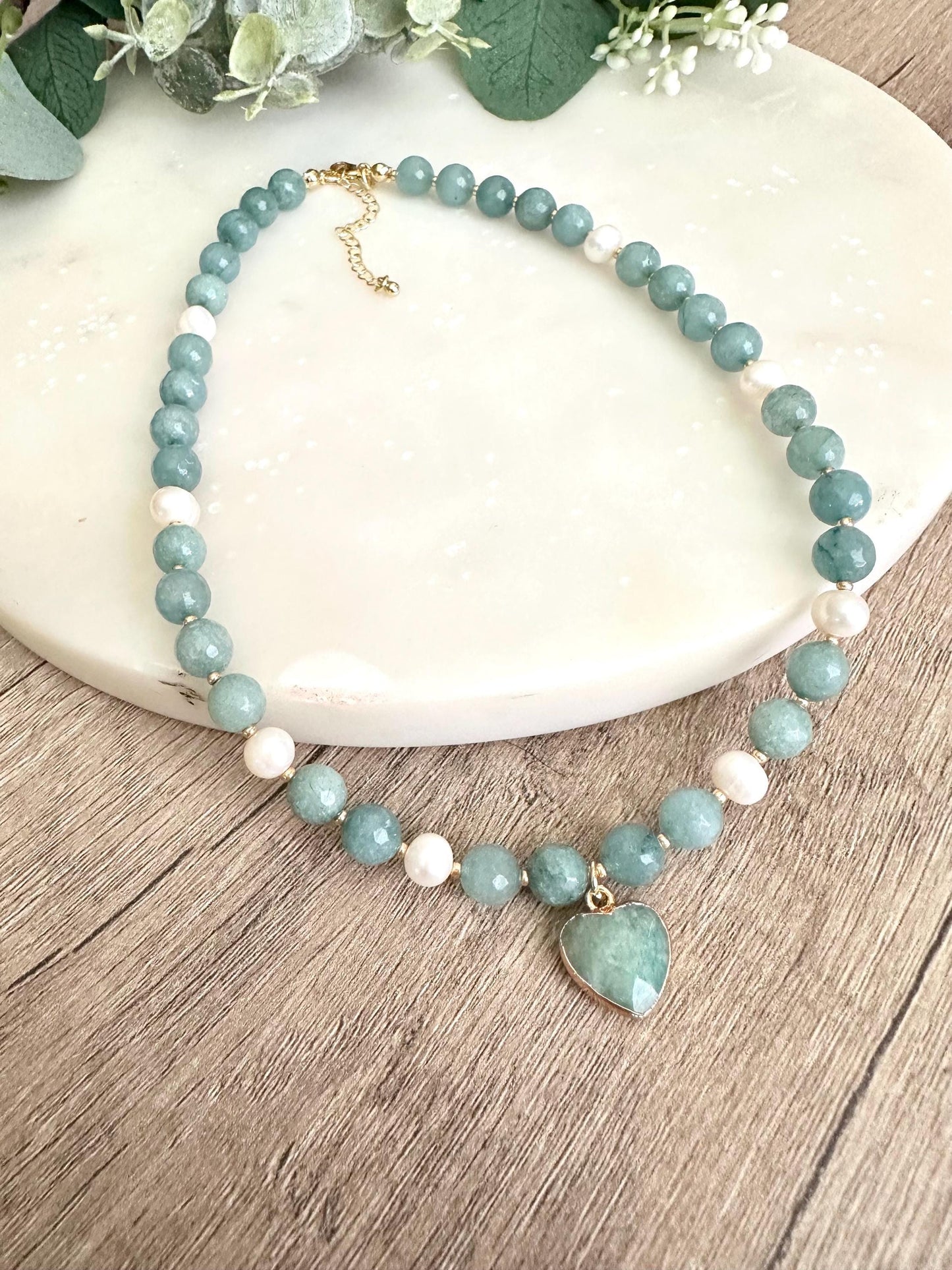 Sage Green jade, Freshwater pearls Beaded Heart Necklace -Gift-Wedding-Bridesmaid