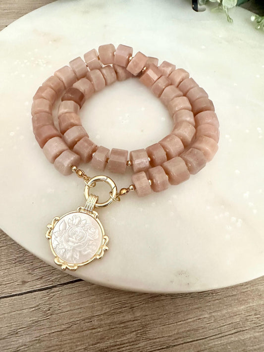 Peach Moonstone Beaded Necklace Locket Rose Coin Pendant Chunky Necklaces -Gift-Wedding-Bridesmaid