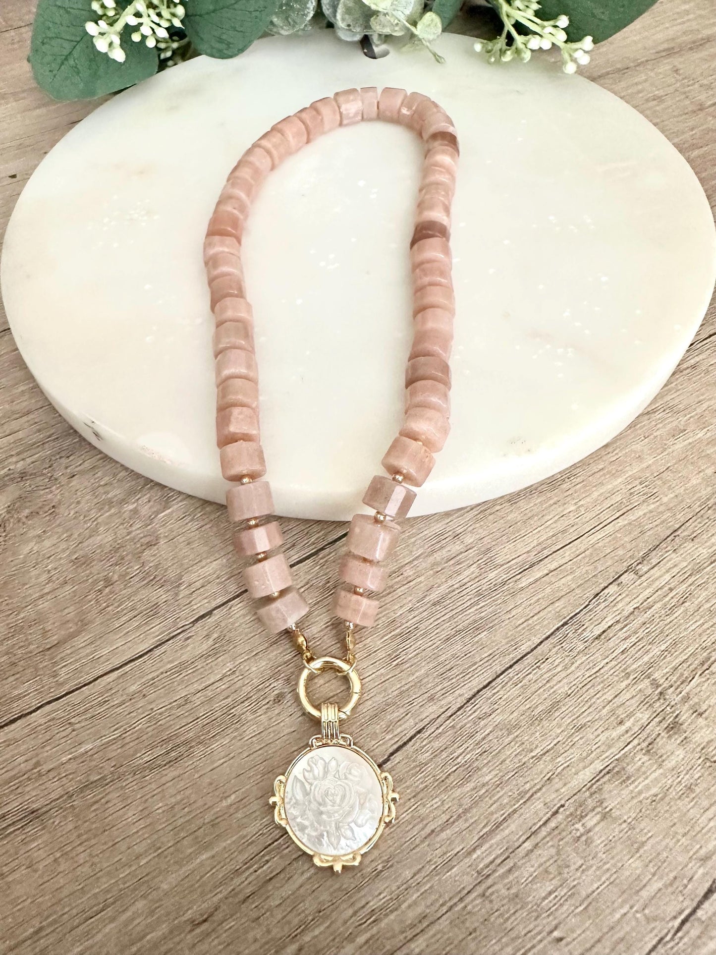 Peach Moonstone Beaded Necklace Locket Rose Coin Pendant Chunky Necklaces -Gift-Wedding-Bridesmaid